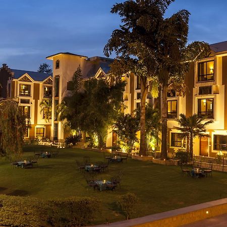 Hotel Hilltone Маунт-Абу Екстер'єр фото
