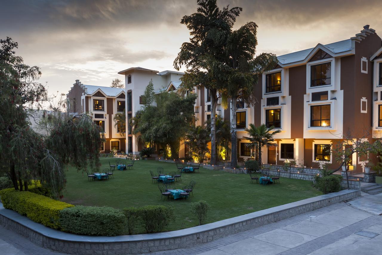 Hotel Hilltone Маунт-Абу Екстер'єр фото